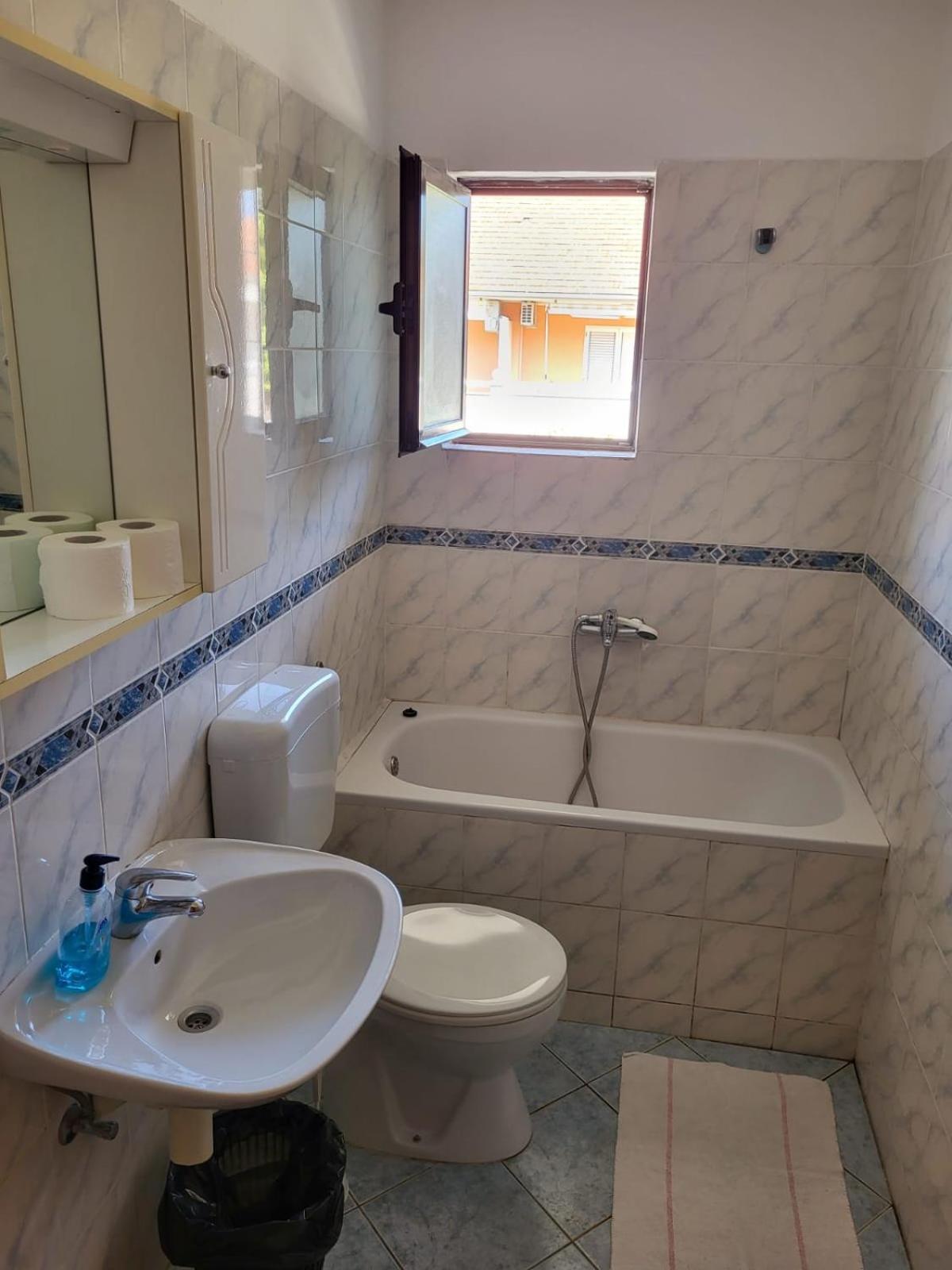 Apartments Sperka Jelsa  Dış mekan fotoğraf