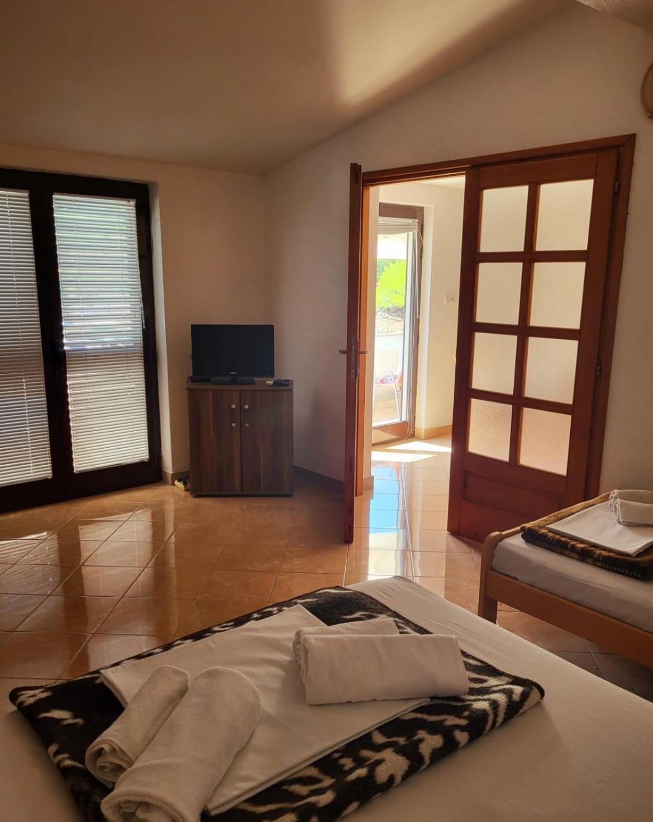 Apartments Sperka Jelsa  Dış mekan fotoğraf